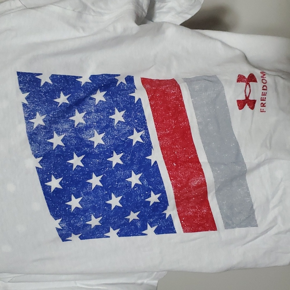 Unfer Armour Freedom T shirt